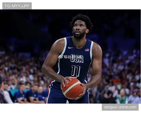 恩比德背打制造错位拉开防线提升球队内线优势